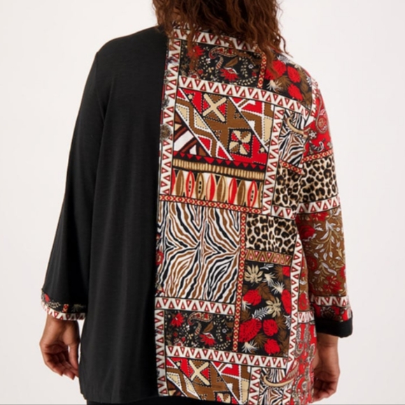 Woman patchwork pattern top - Picture 2 of 3